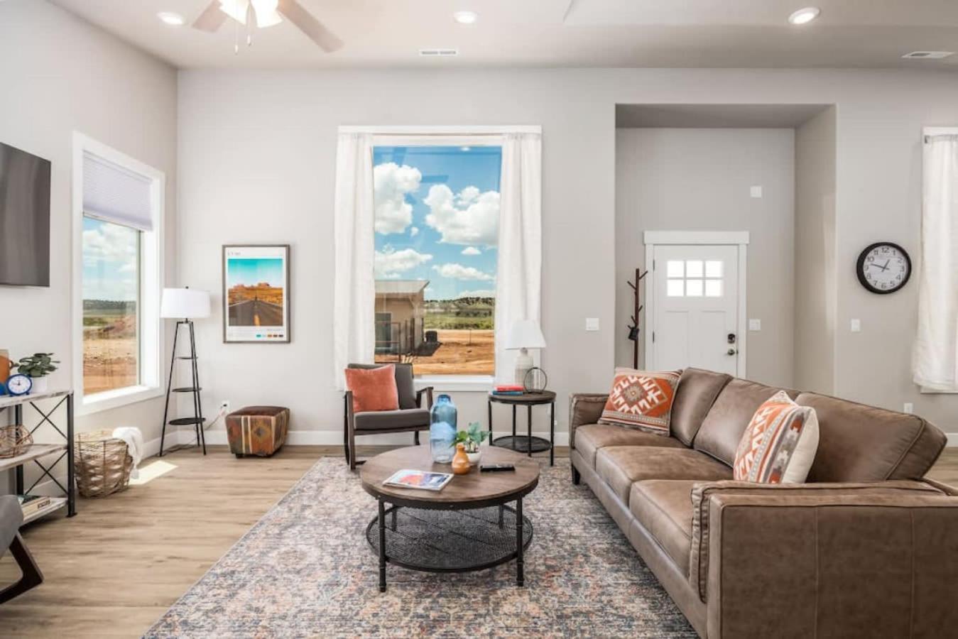 Serene Desert Hideaway L Sego Lily By Kanab